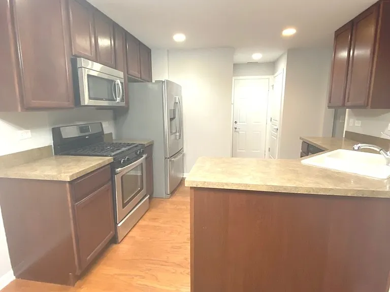 337 Devoe Dr #337 — Photo 22
