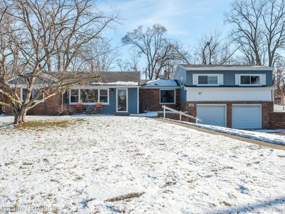 1432 S Commerce Rd, Walled Lake, MI, 48390