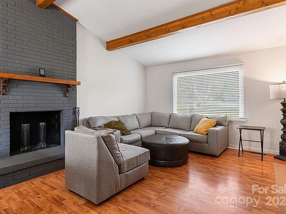 5th image of 2038 Crestdale Ln