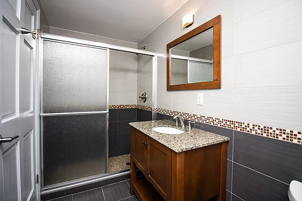 Rented by Oxford Property Group | media 18