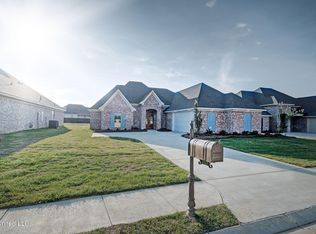 1123 Old Court Xing, Flowood, MS 39232