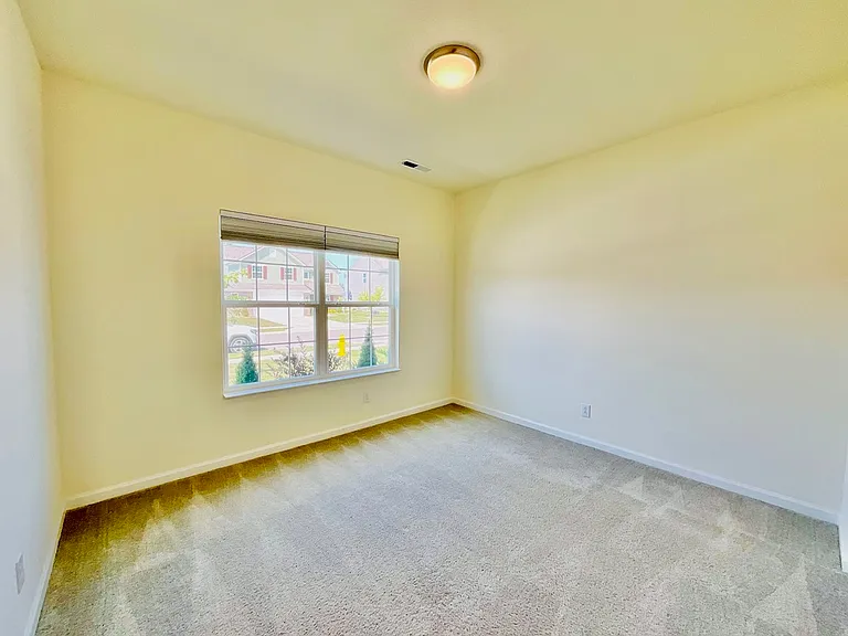 3815 Starkey Dr — Photo 21