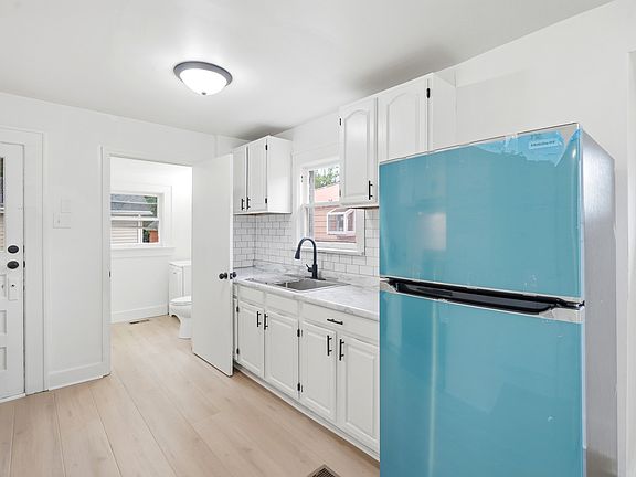 4th image of 4205 Buell Dr