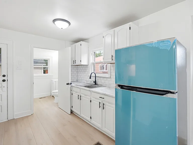 4205 Buell Dr — Photo 4
