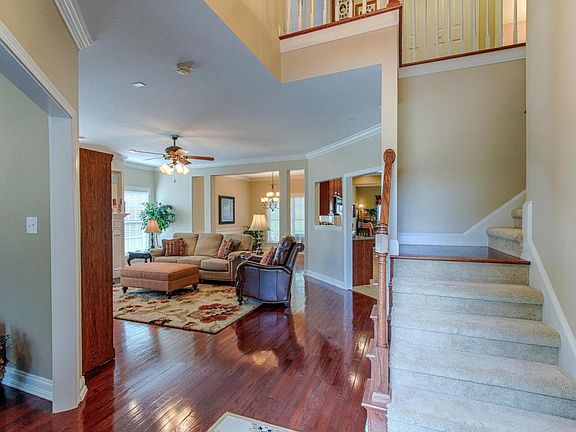 4th image of 9206 Scots Pine Ln