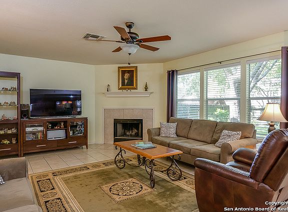 5th image of 2649 Poplar Grove Ln