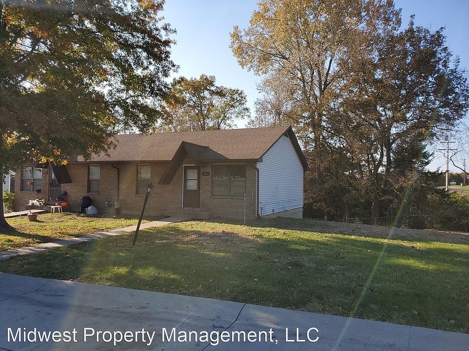 1st image of 1061 S Roseta Ave