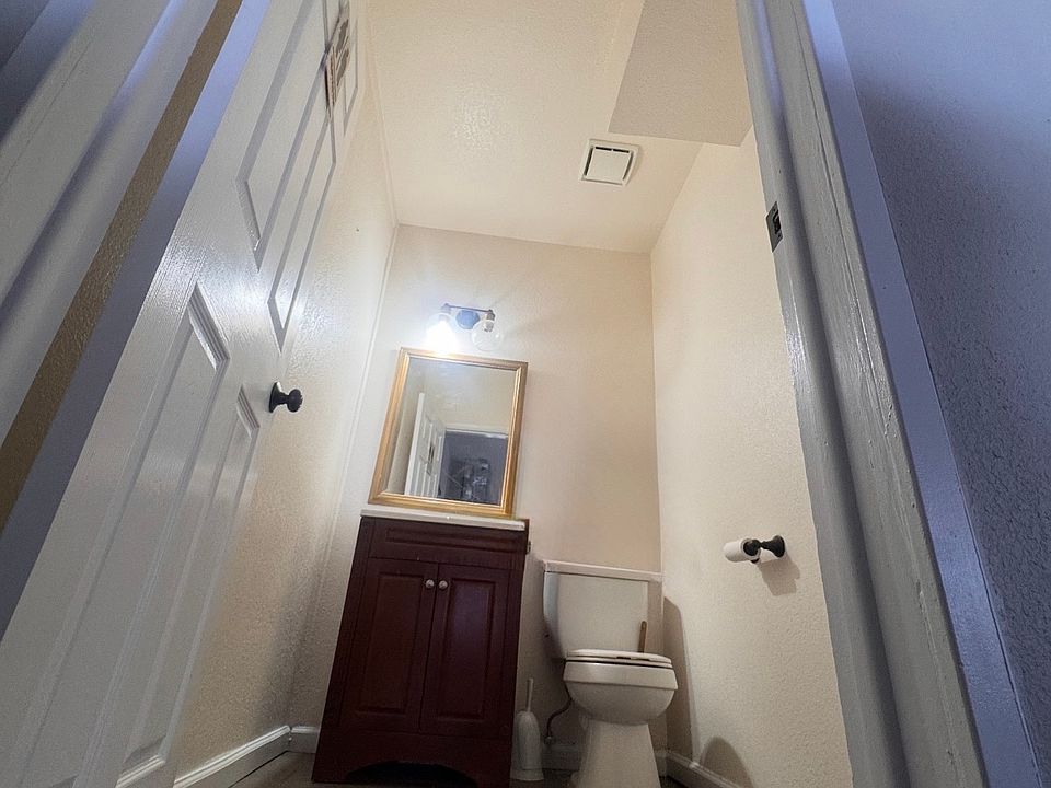 2nd image of 4330 Rosa Ave