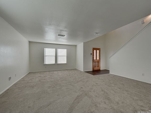 2nd image of 9331 CENTROVISTA DR