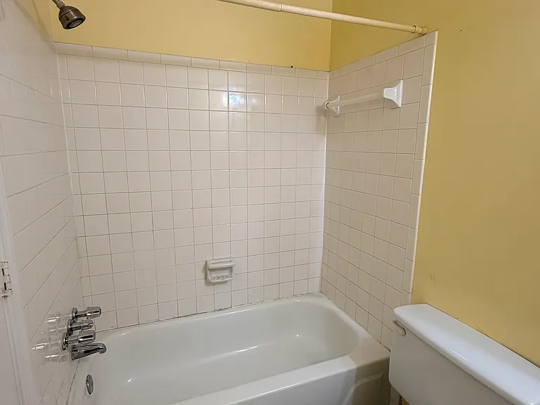 8642 Sumter Ct — Photo 16