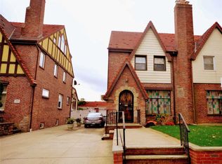 18934 46th Ave, Flushing, NY 11358