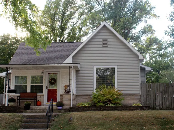 708 S Bluff St, Monticello, IN 47960