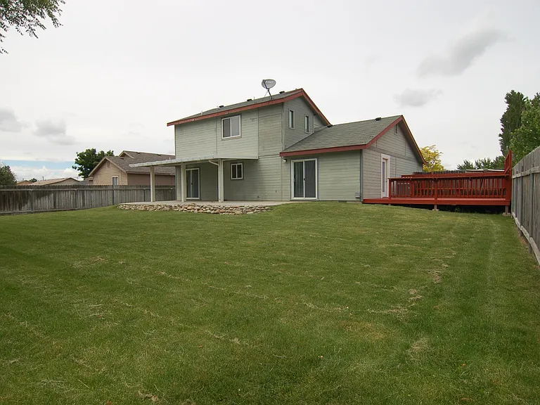 Private, fenced backyard