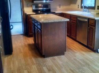 5806 Woodlane Ct, Woodbury, MN 55129