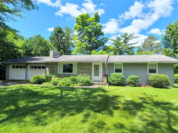 118 Warwick Pl, Ithaca, NY 14850