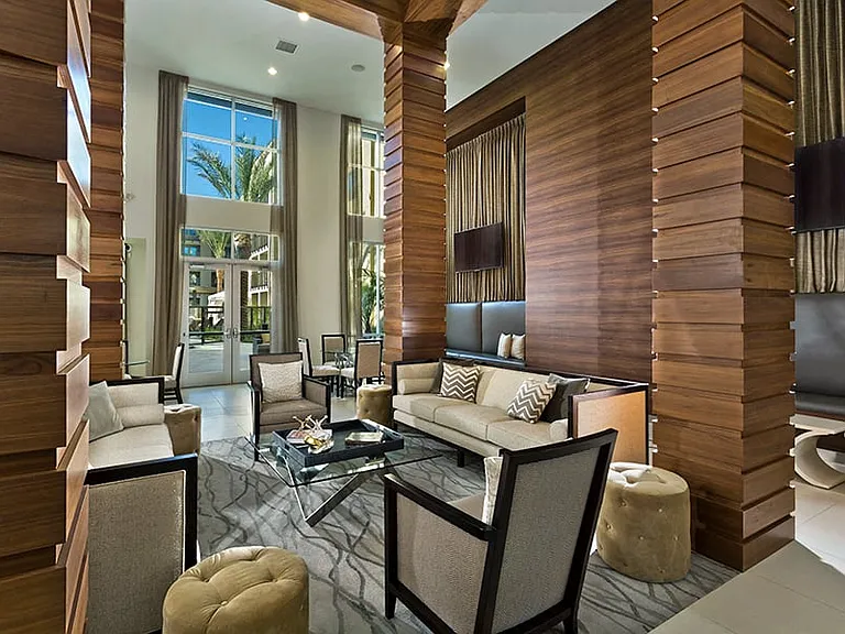 Entertainment lounge with Wi-Fi