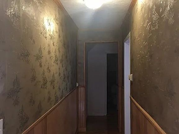 5th image of 535 Auburn St #1