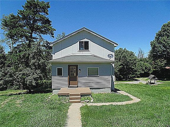 3rd image of 13 Bredin Ave