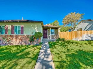 909 N 11th Ave, Upland, CA 91786