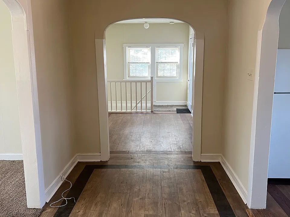 250 Browning Ln