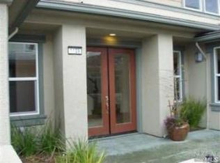 1155 Azuar Dr, Vallejo, CA 94592