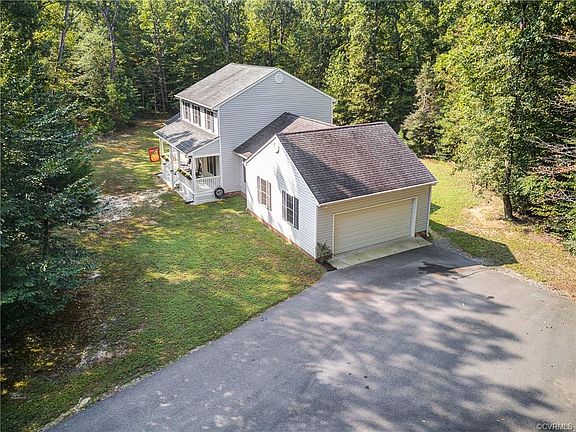 2nd image of 9660 Windamere Dr