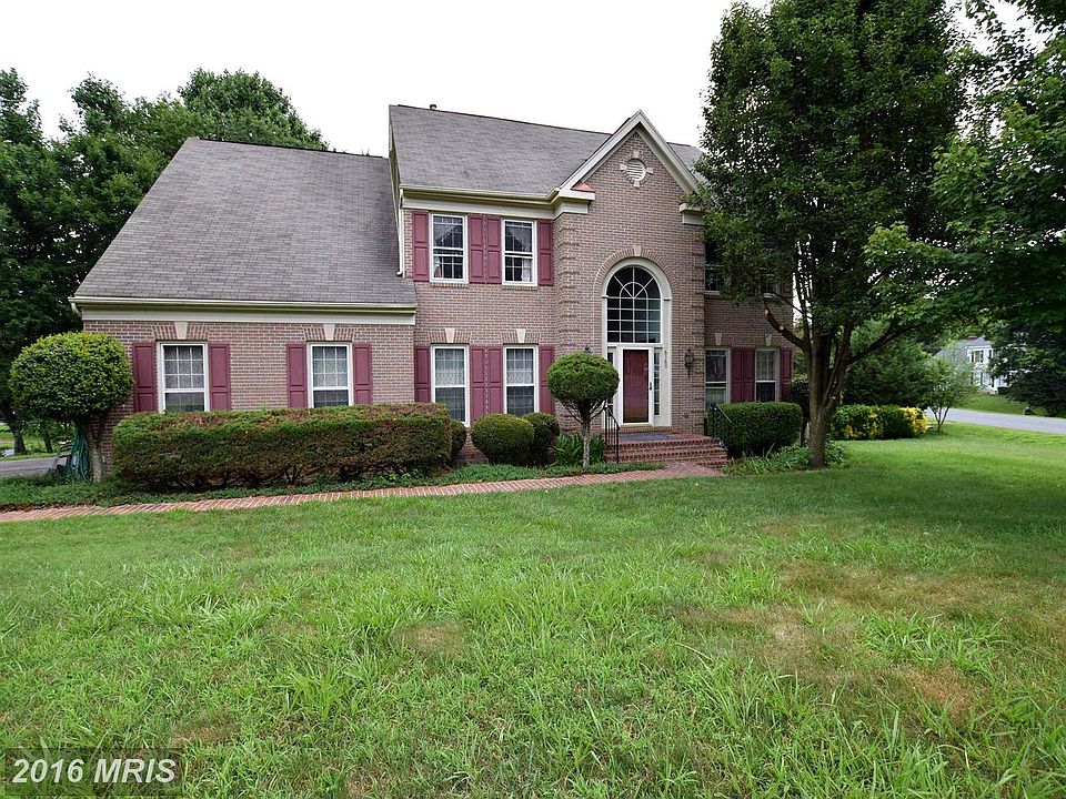 1st image of 6160 Coventry Ct