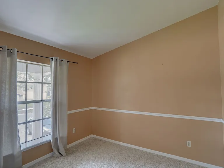 5212 Abelia Dr — Photo 15