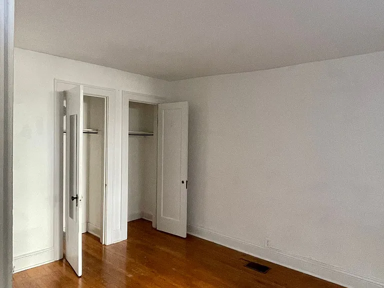312 E Liberty St #B — Photo 7