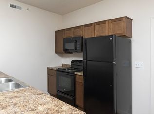 Market Street, Springfield, MO 65807