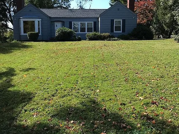 300 Johnston Rd, Pittsburgh, PA 15241