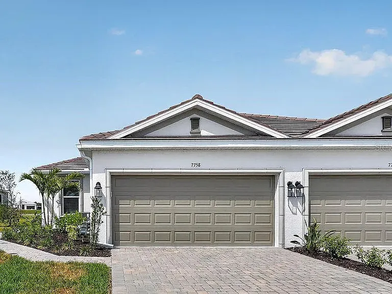7758 Waning Moon Way — Photo 2