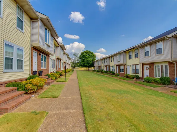 Woodland Manor Condominiums, 1700 Wedgewood Dr APT 14, Columbia, TN 38401