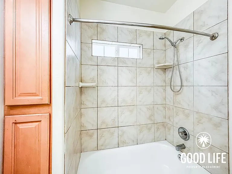 4335 1/2 Cleveland Ave — Photo 13