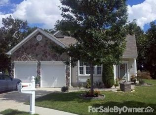 3 Congressional Rd, Jackson, NJ 08527