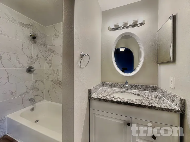 10610 Opus Dr — Photo 9