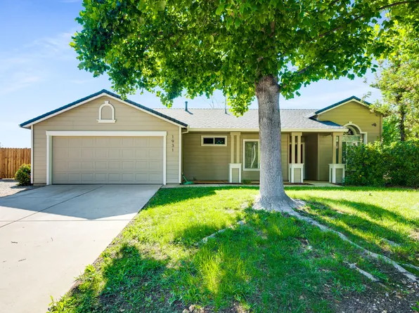 1931 Alexis Ct, Redding, CA 96002