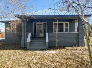 209 S Park Ave, Mackay, ID 83251