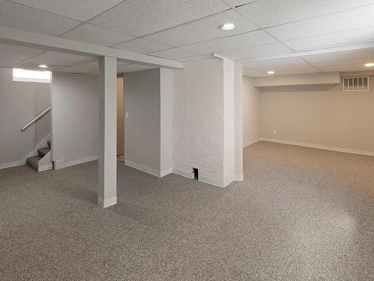 3237 Hennepin Ave — Photo 21