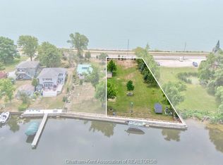 100 Ross Ln, Chatham Kent, ON N0P1A0