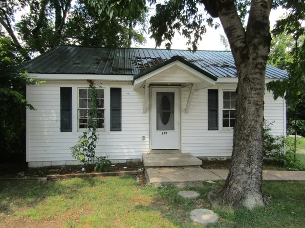 212 Adams St, Lewisburg, TN 37091