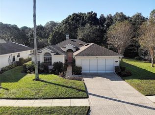 2313 Baywater Rd, Tavares, FL 32778