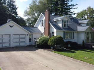 549 Wayne St, Corry, PA 16407