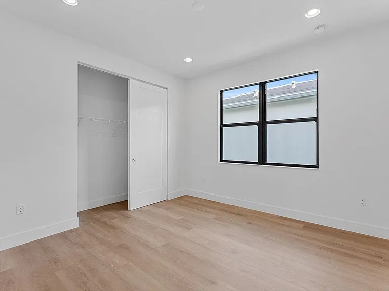 20062 Hirono Ln — Photo 40