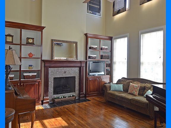 4th image of 8546 Lurry Ln