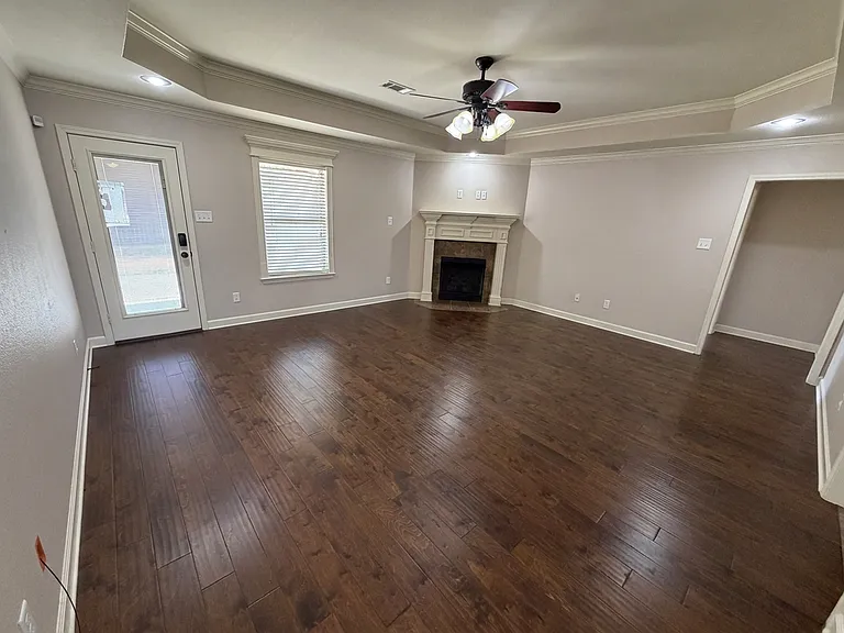 1417 Puritan Dr — Photo 6