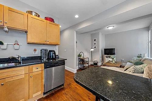 10 Sewall St #5A Photo 1