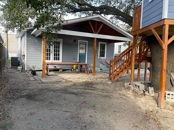 3rd image of 1717 Weber St