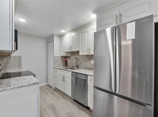 1052 Harwood #1052, Deerfield Beach, FL 33442