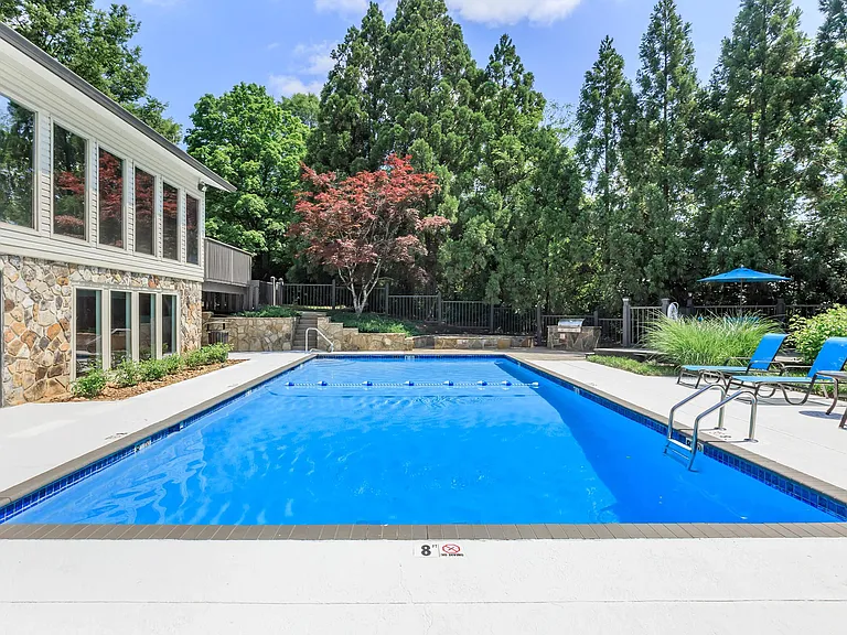 Laurel Ridge Apartments — Photo 68